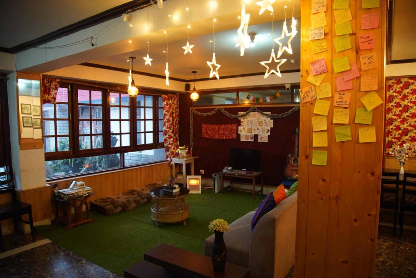 Hostel Backpackers Den Gangtok Zewnętrze zdjęcie