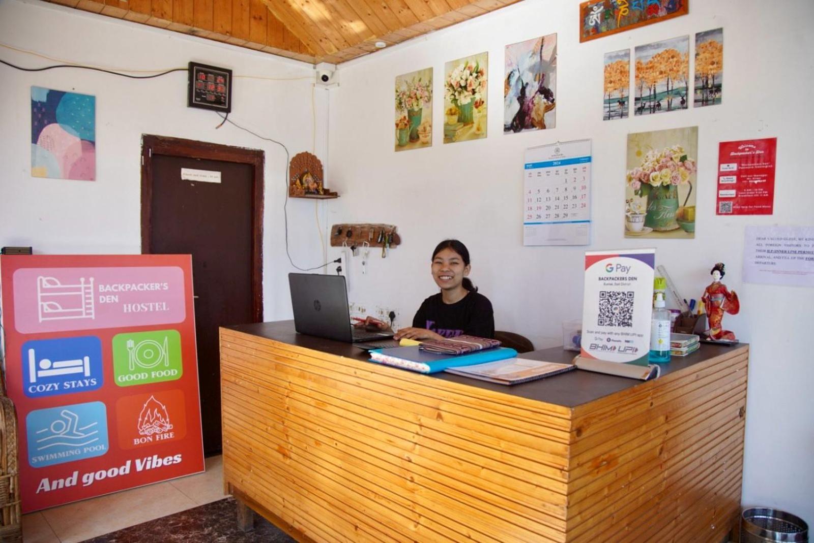 Hostel Backpackers Den Gangtok Zewnętrze zdjęcie